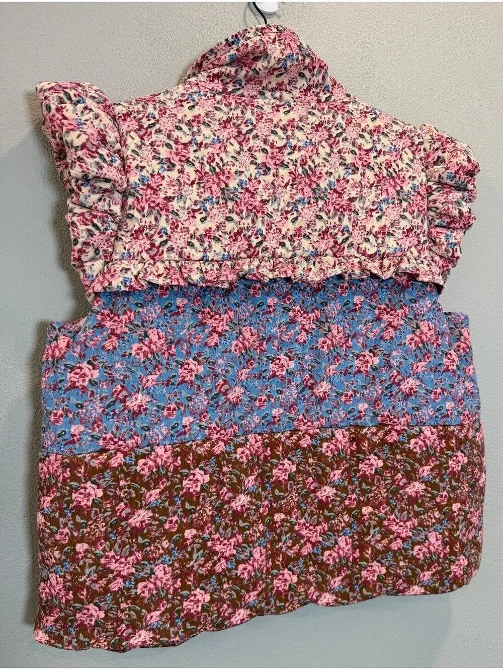 Entro Boutique Floral Color Block Ruffle Vest - Women's Large NWOT
